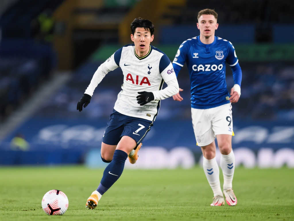 维卡里奥透露:孙兴慜与麦迪逊明日缺阵,五年未战人造草皮 维卡里奥透露:孙兴慜与麦迪逊明日缺阵,五年未战人造草皮